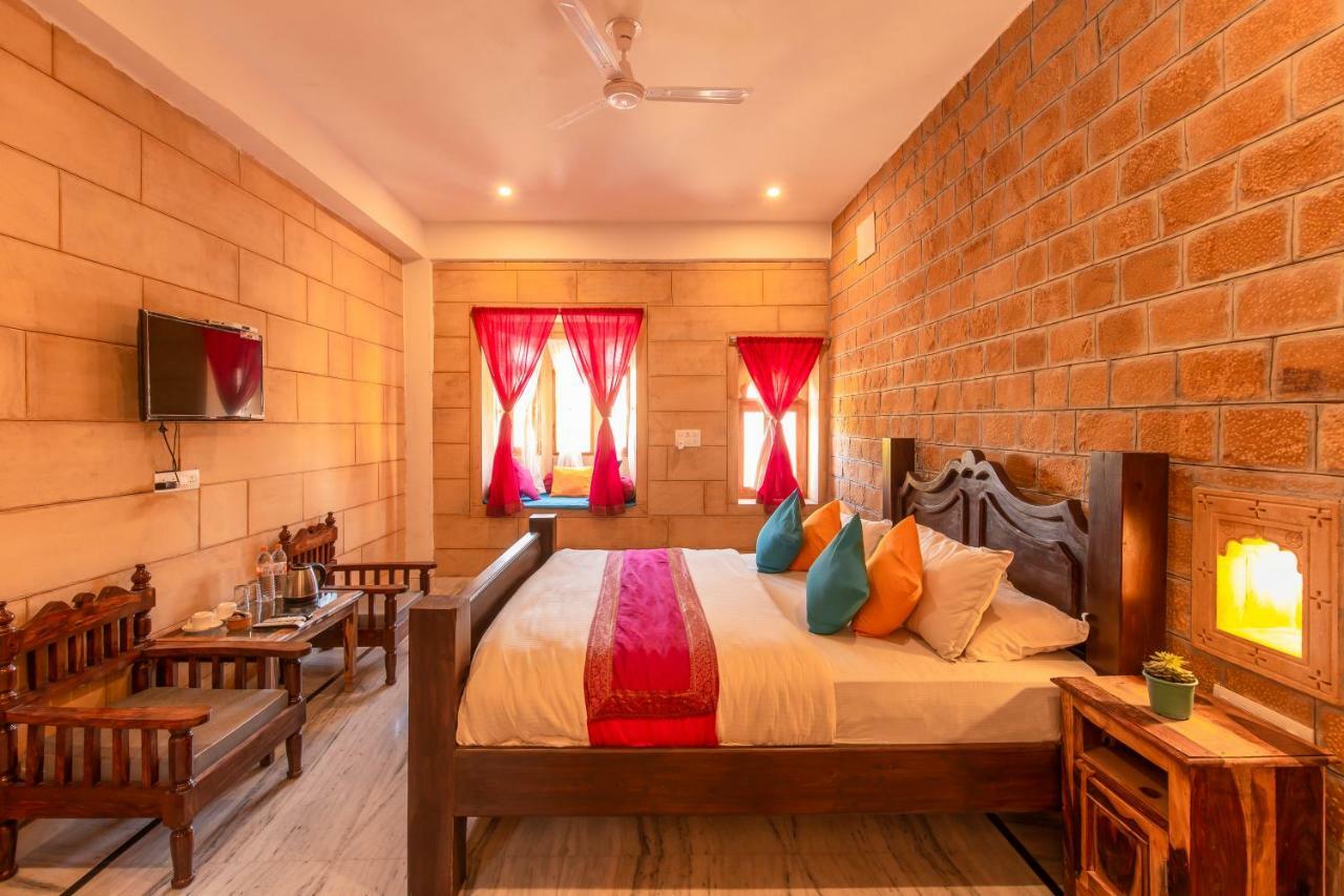 Boutique Helsinki Hotel Jaisalmer Buitenkant foto